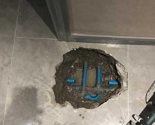 新河阳台漏水维修公司分享下暖气管道漏水的原因有哪些